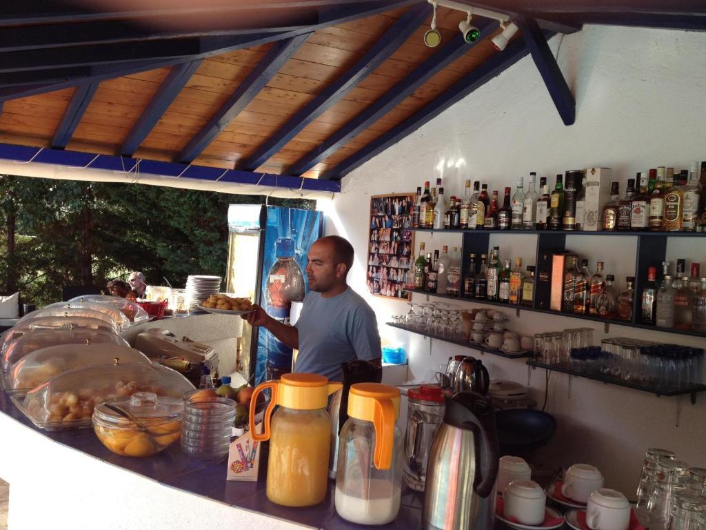 Artemis Bungalows Stafylos Bagian luar foto