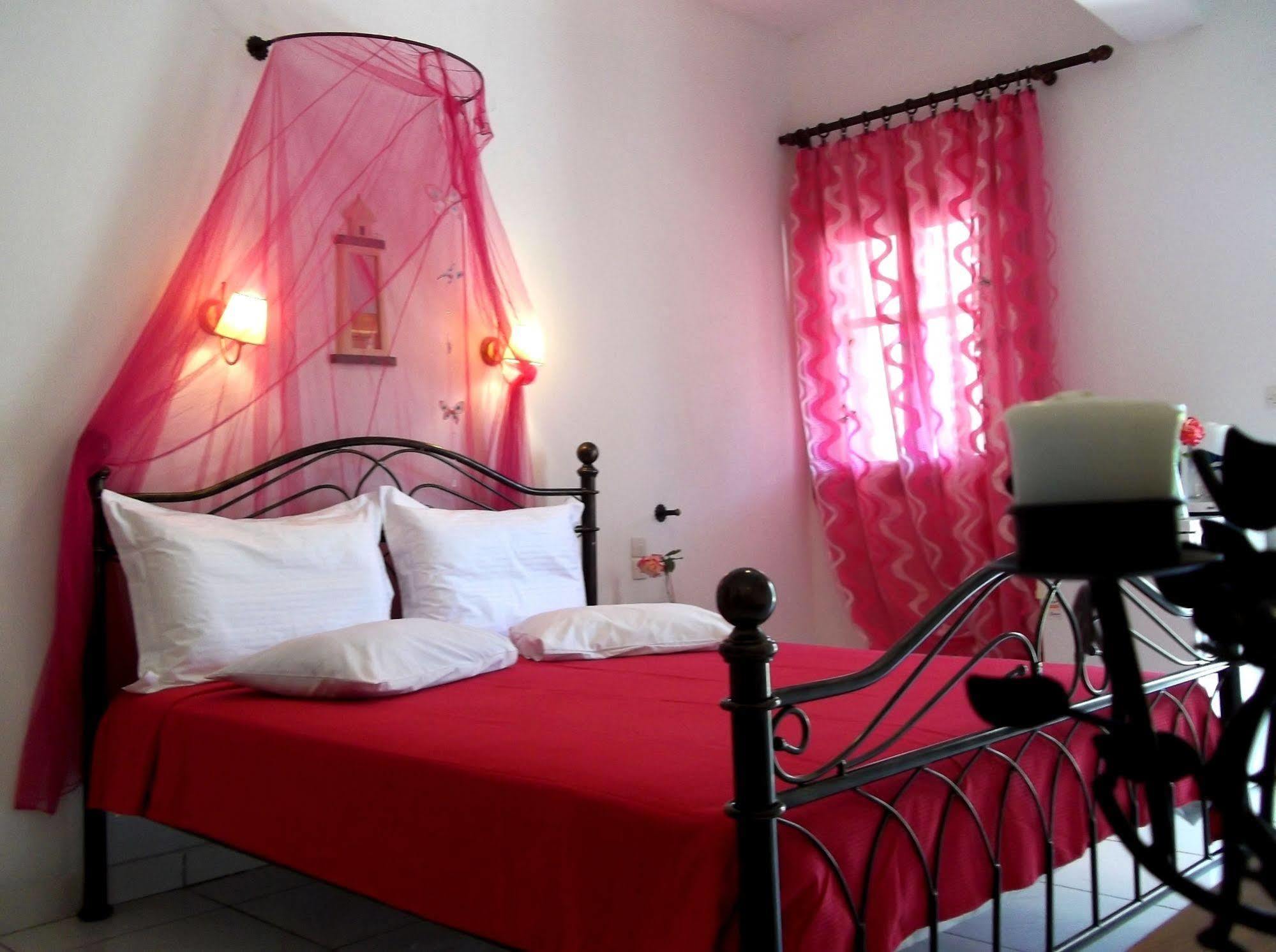 Artemis Bungalows Stafylos Bagian luar foto