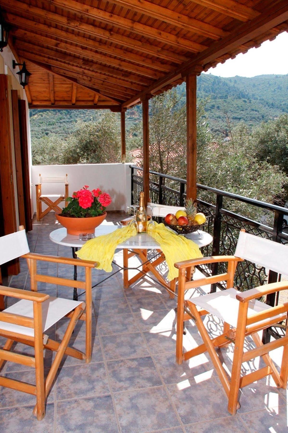 Artemis Bungalows Stafylos Bagian luar foto